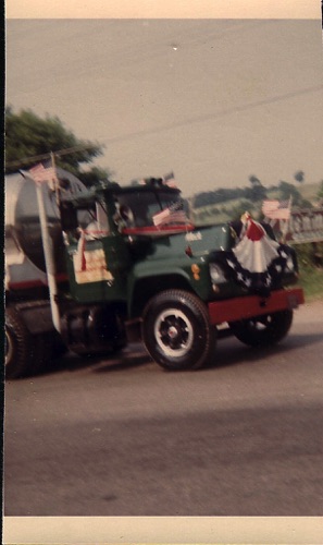 Van Rompaye Tanker Truck in 75th Anniversary of Chester's Walton Hose Fire Co. Parade, June, 1968. chs-003780